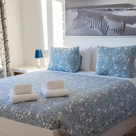 Kabaceira Village * Atalaia (Lisbon)